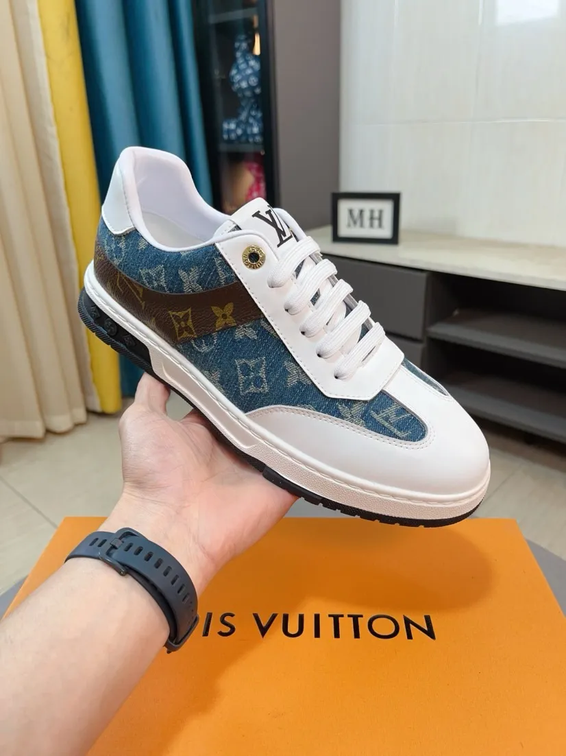 Men's shoes💰400🌹🌹[LV]🌹High-end men's shoes brand: Official website 1:1 Latest masterpiece: The upper is made of Italian imported first-layer cowhide with special materials➕Full genuine leather lining🔥, making walking more convenient and comfortable! Exclusive new style, stunning work [color]! Create a fashionable personality to set off your uniqueness! A must-have for trendy men! Classic🔥Number: 38-44